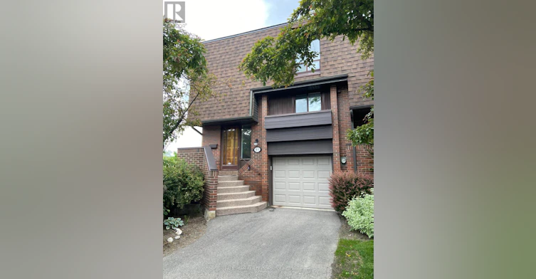 57 Gypsy Roseway, Toronto, ON, M2N 5Z1