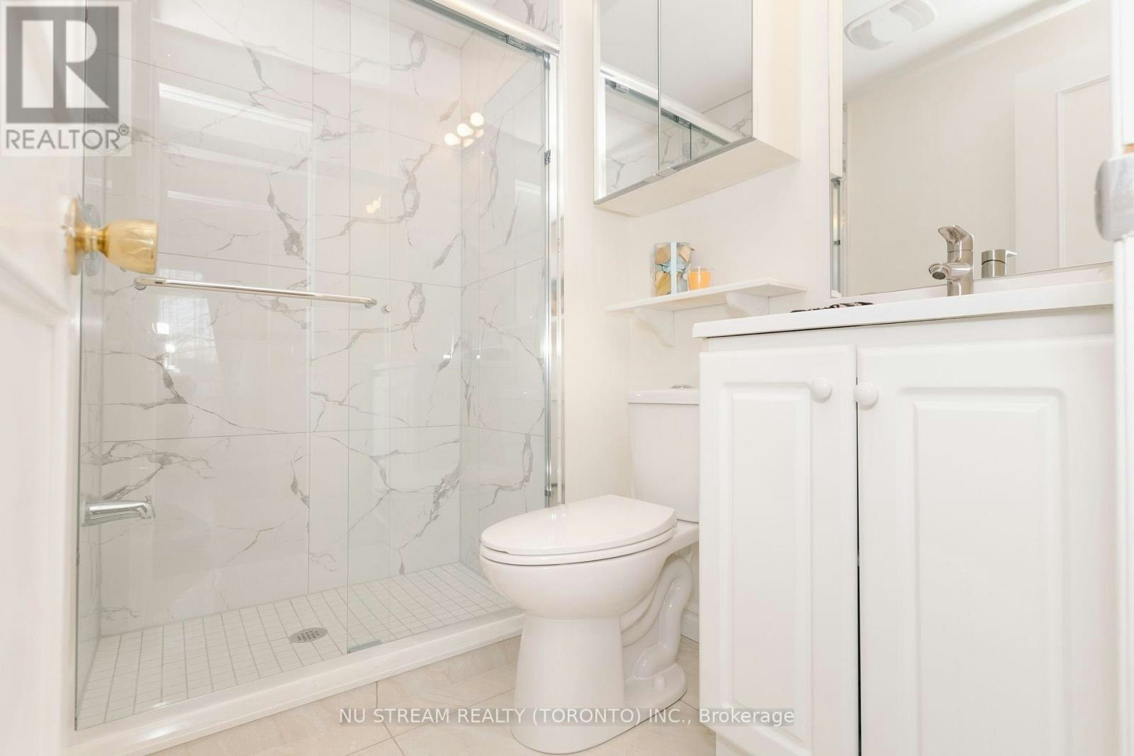 57 Gypsy Roseway, Toronto, ON, M2N 5Z1 - 13