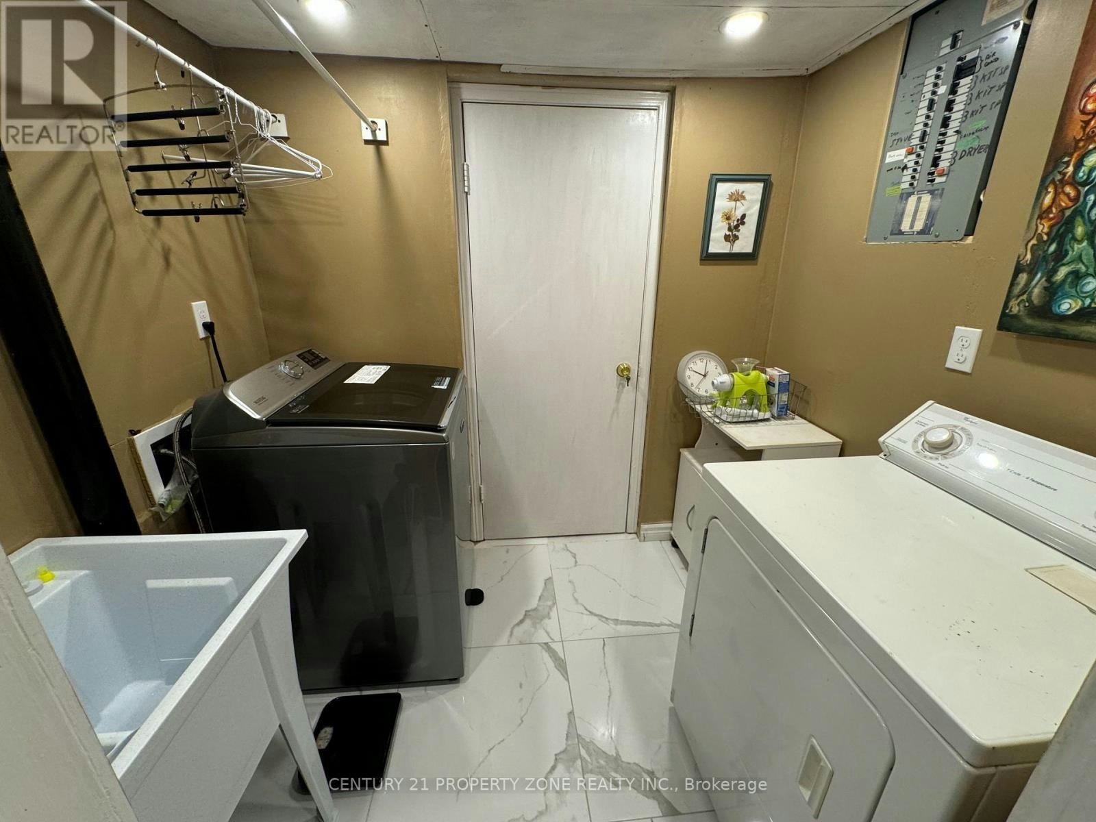 BASEMENT-3200 Osbourne Road, Mississauga, ON, L5L 4A2 - 11