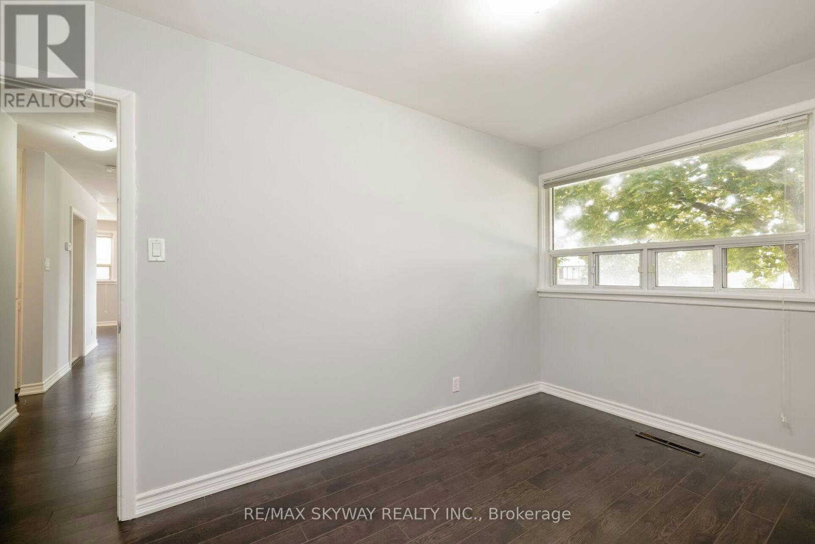 UPPER-279 Elmwood Crescent, Milton, ON, L9T 1C3 - 19