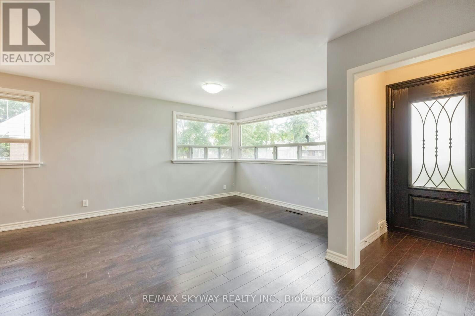 UPPER-279 Elmwood Crescent, Milton, ON, L9T 1C3 - 9