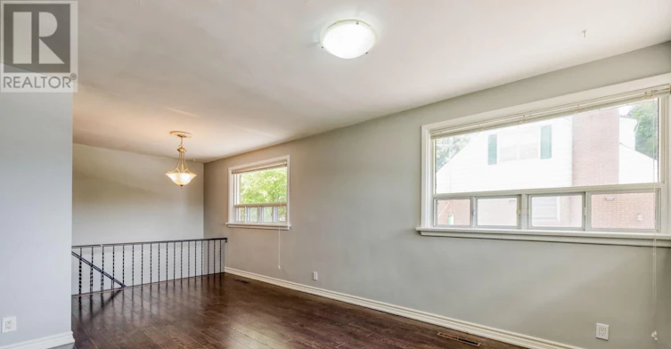 UPPER-279 Elmwood Crescent, Milton, ON, L9T 1C3 - 12