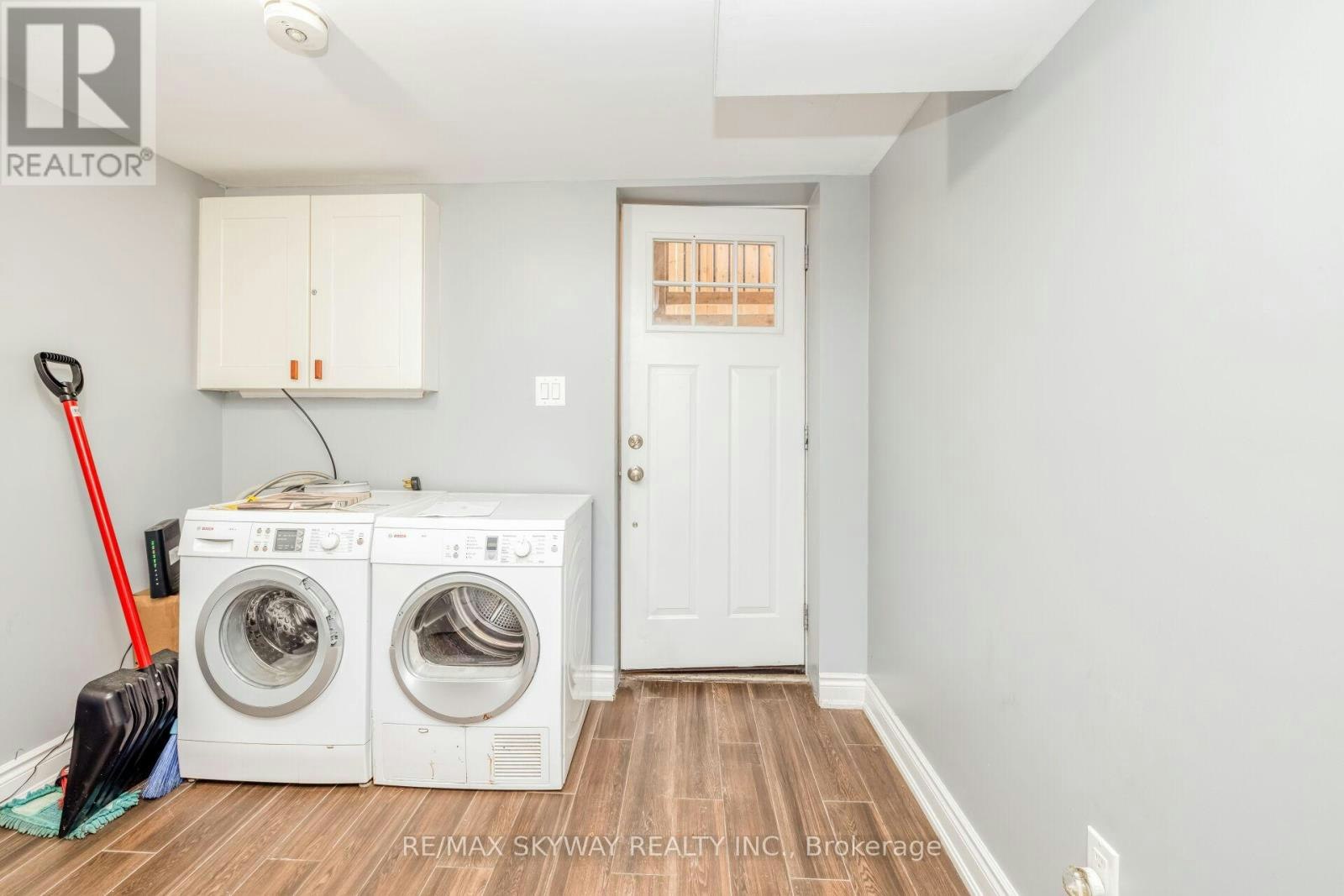 UPPER-279 Elmwood Crescent, Milton, ON, L9T 1C3 - 24