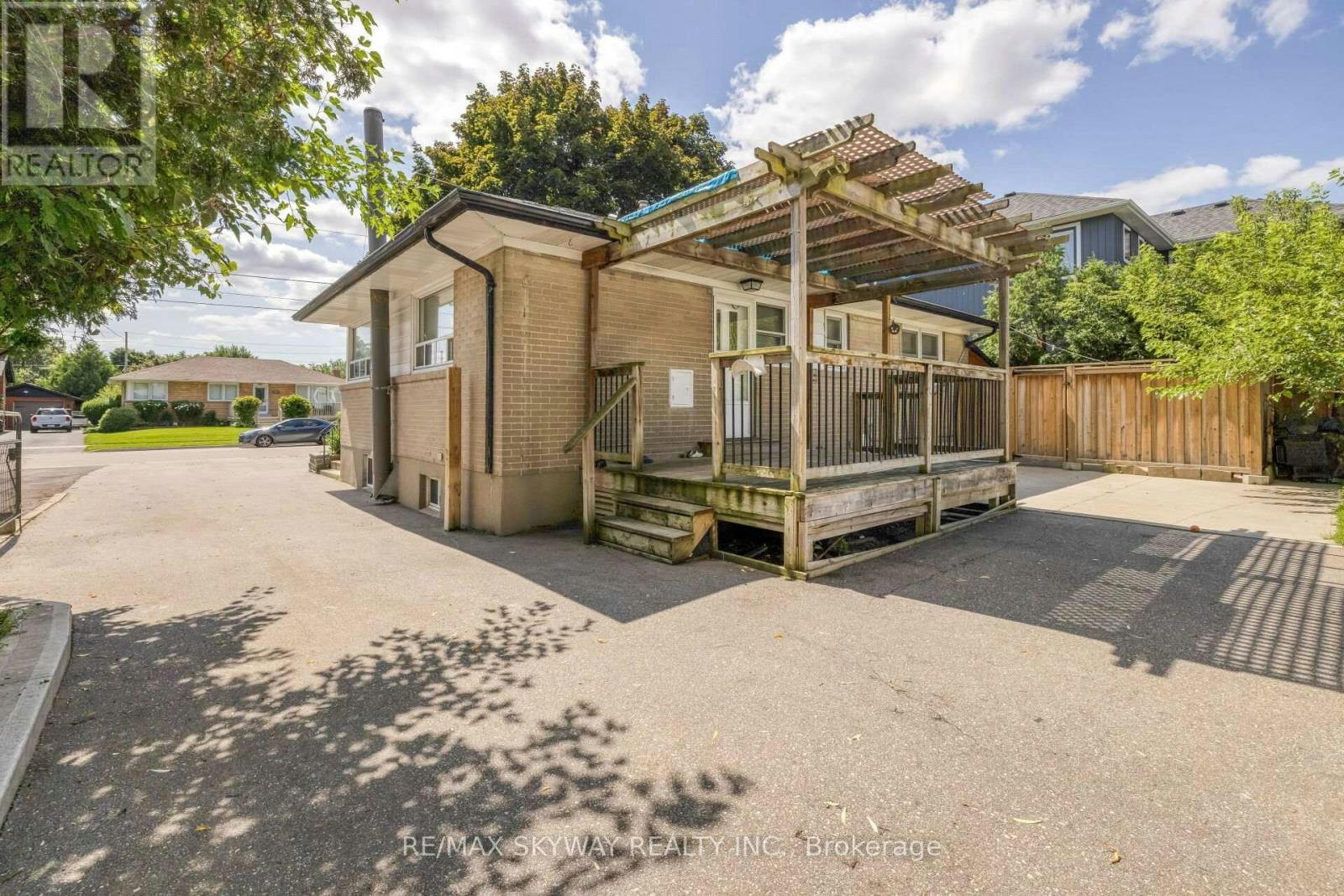 UPPER-279 Elmwood Crescent, Milton, ON, L9T 1C3 - 31