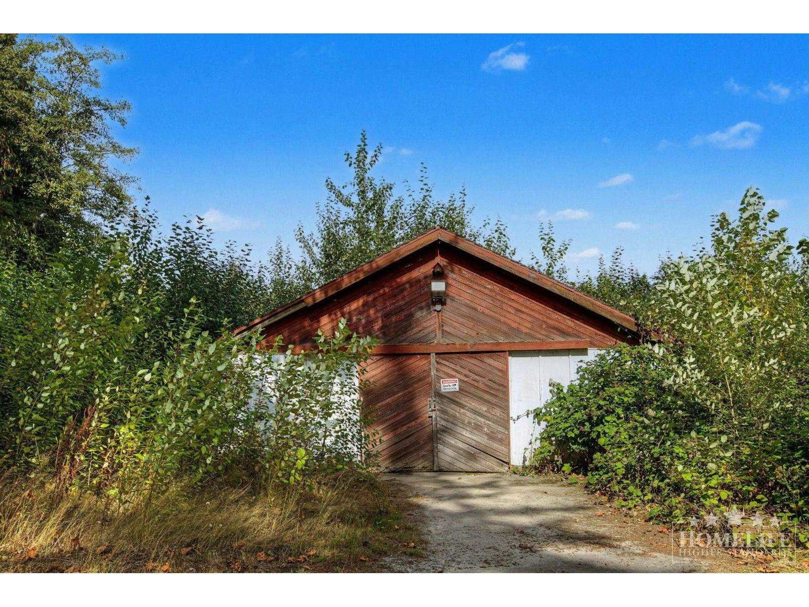 House-17535 26 Avenue, Surrey, BC, V3Z 0A4 - 26
