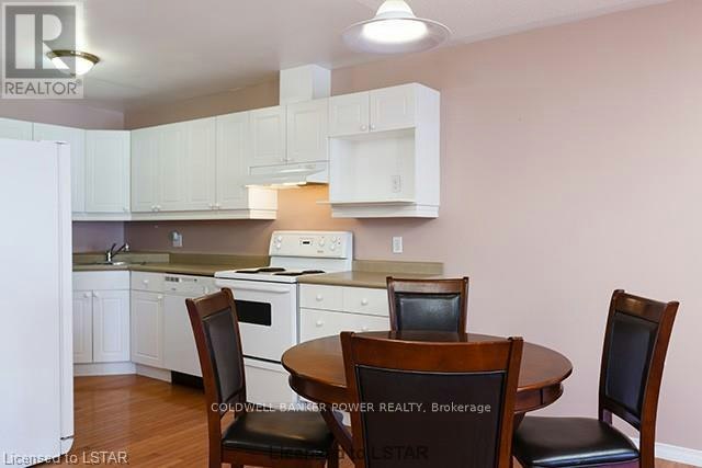 3-122 Sherwood Forest Square, London, ON, N6G 5G8 - 7