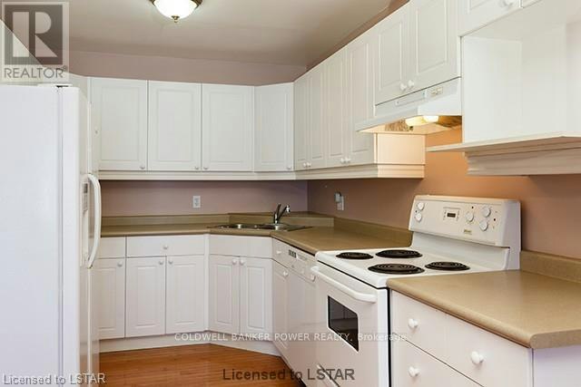 3-122 Sherwood Forest Square, London, ON, N6G 5G8 - 8