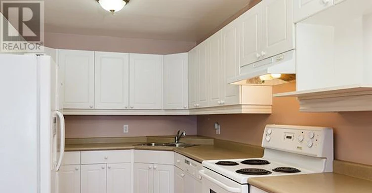 3-122 Sherwood Forest Square, London, ON, N6G 5G8 - 8