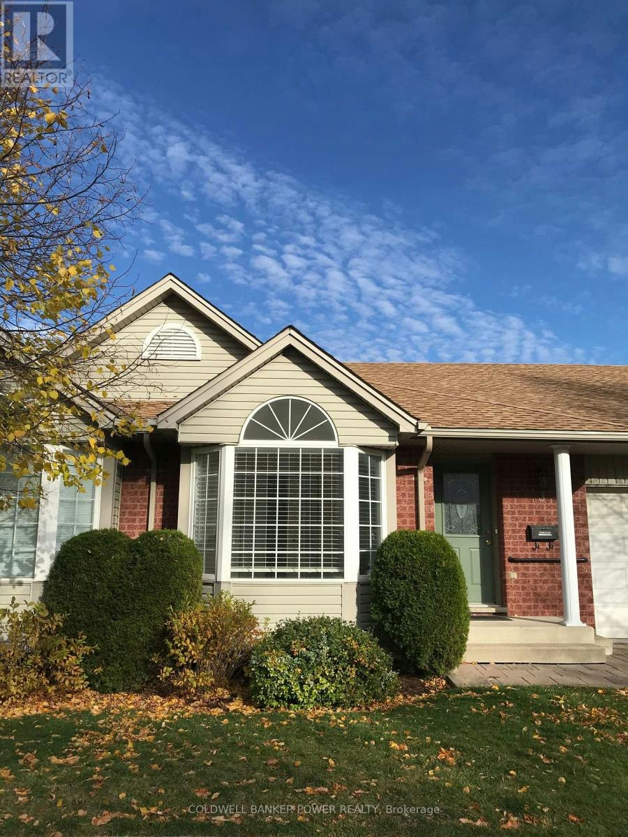 3-122 Sherwood Forest Square, London, ON, N6G 5G8