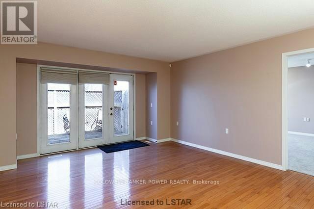 3-122 Sherwood Forest Square, London, ON, N6G 5G8 - 6