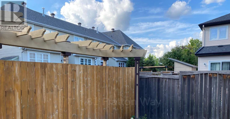 81 Fratton Way, Ottawa, ON, K2G 7C4 - 46