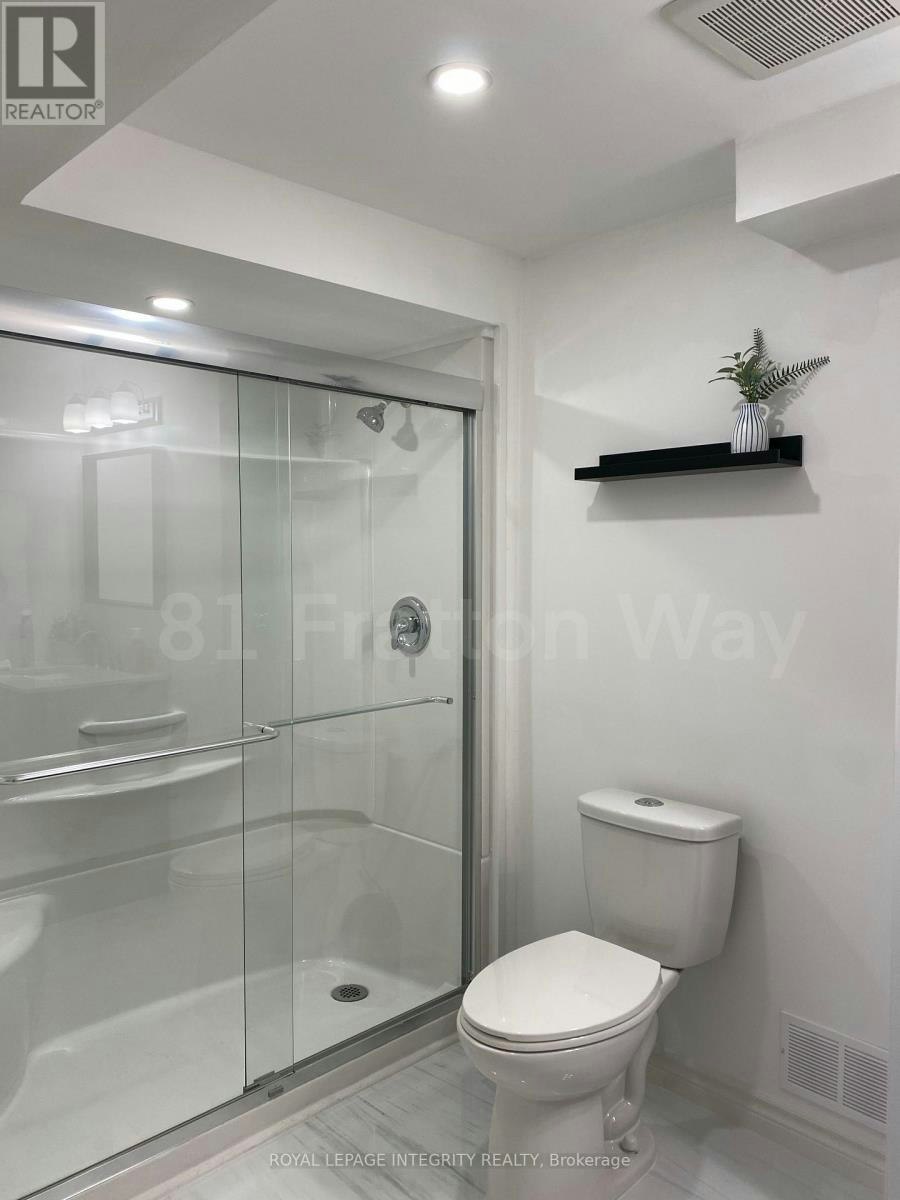 81 Fratton Way, Ottawa, ON, K2G 7C4 - 32