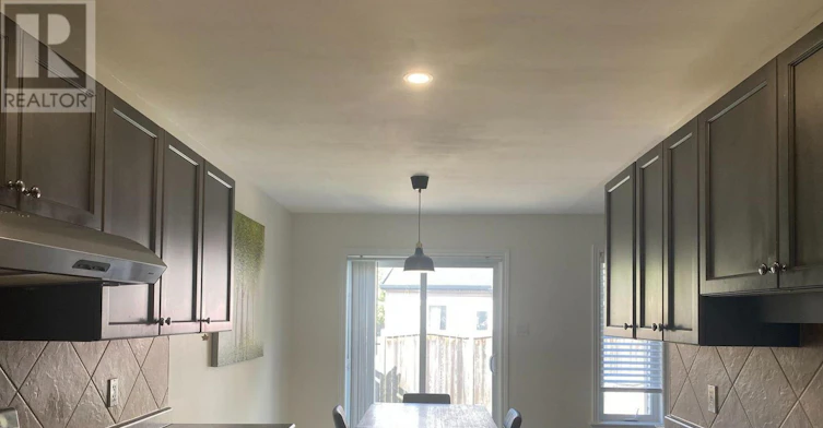 81 Fratton Way, Ottawa, ON, K2G 7C4 - 9