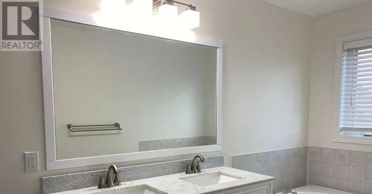 81 Fratton Way, Ottawa, ON, K2G 7C4 - 27