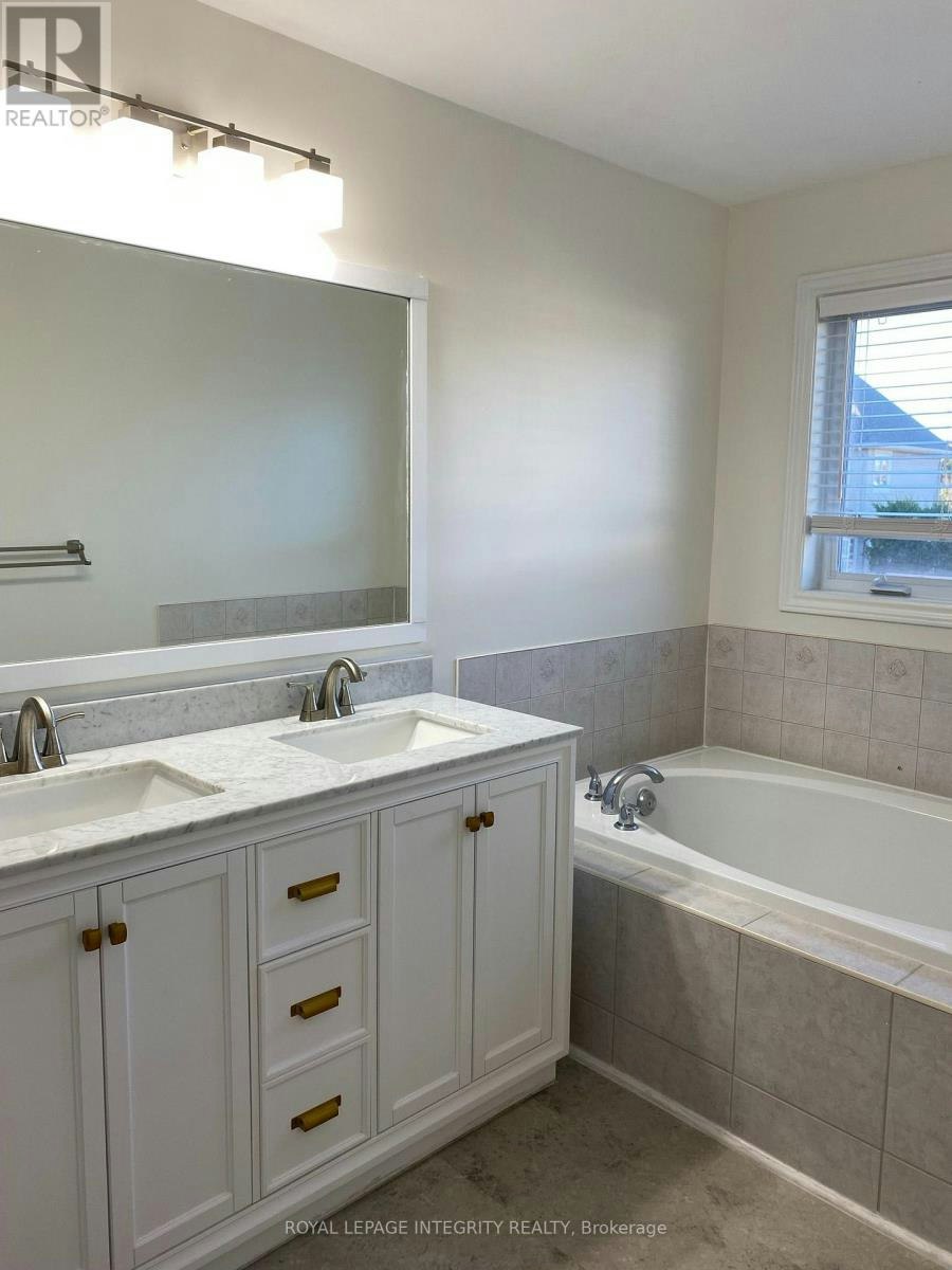 81 Fratton Way, Ottawa, ON, K2G 7C4 - 44