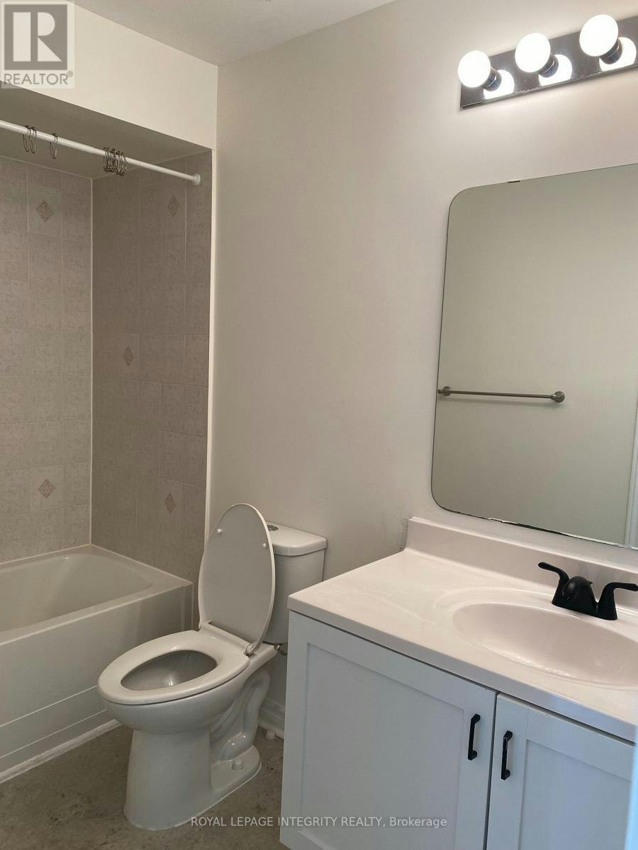 81 Fratton Way, Ottawa, ON, K2G 7C4 - 42
