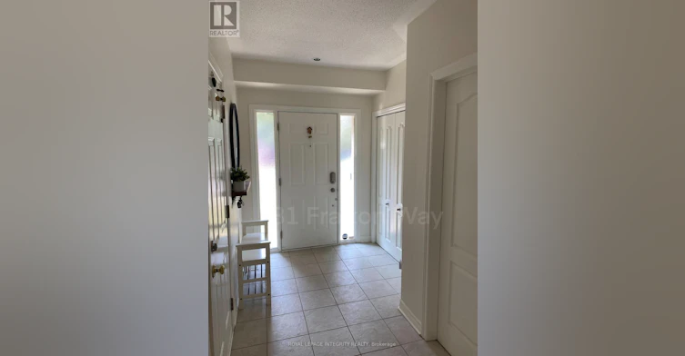 81 Fratton Way, Ottawa, ON, K2G 7C4 - 3