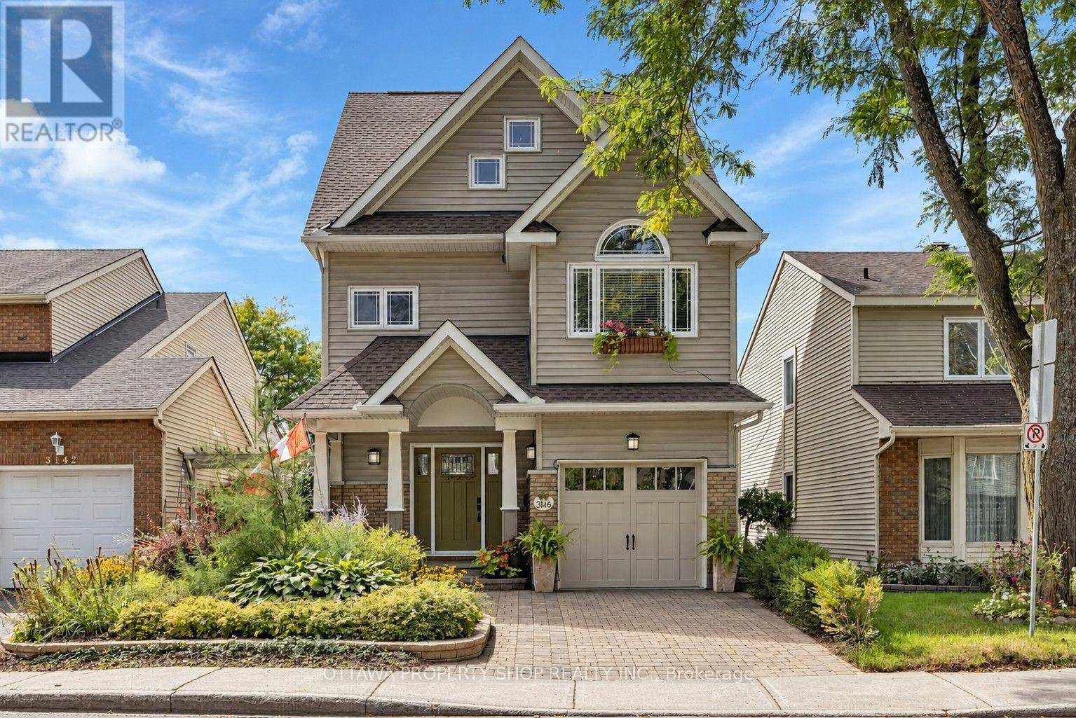 3146 Dumaurier Avenue, Ottawa, ON, K2B 8R1