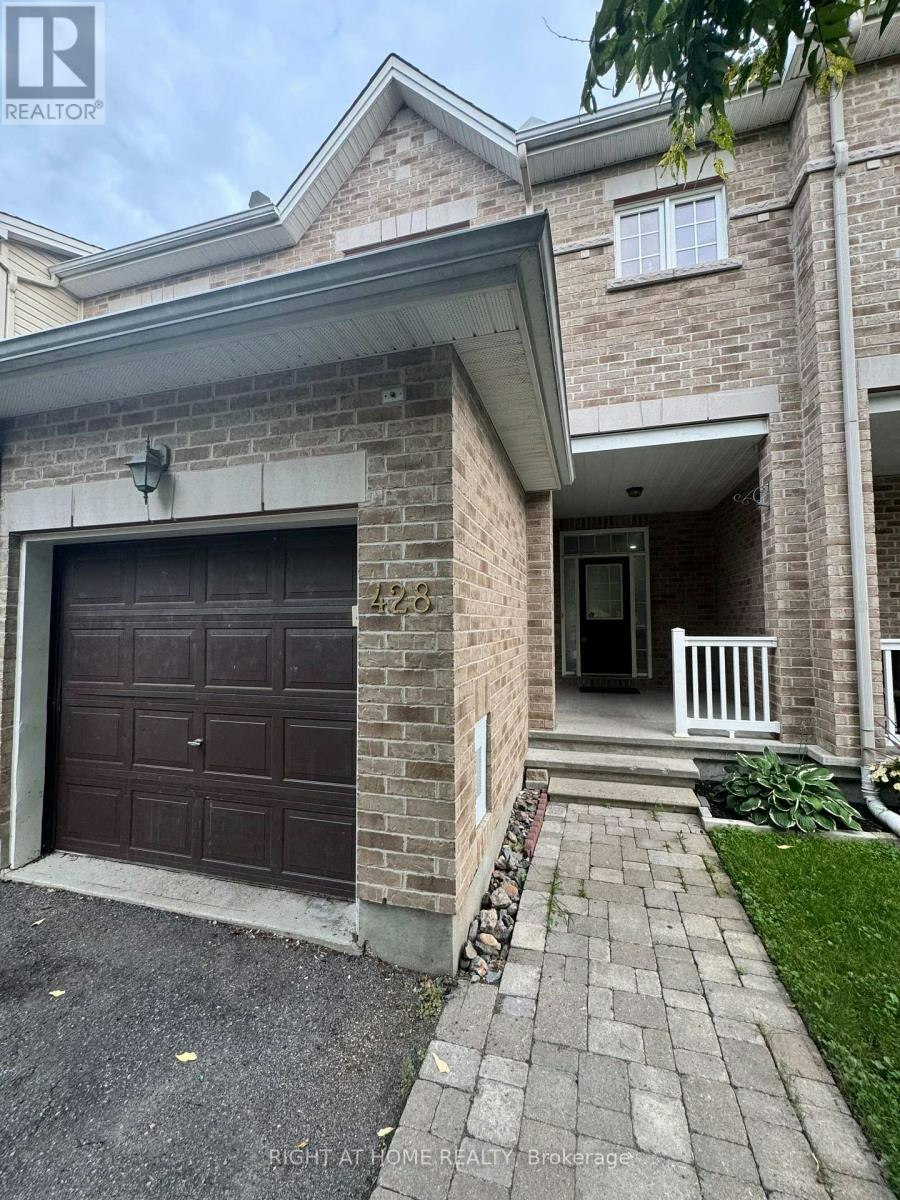 428 Foxhall Way, Ottawa, ON, K2M 0G1