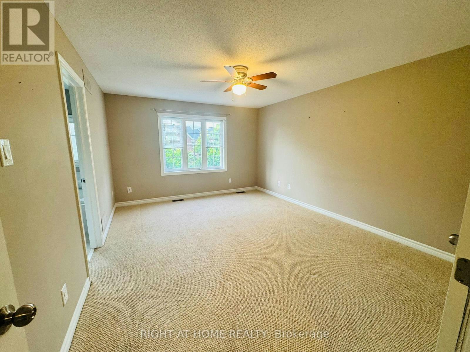 428 Foxhall Way, Ottawa, ON, K2M 0G1 - 20