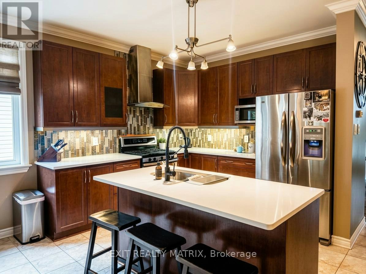 114 Giroux Street, Limoges, ON, K0A 2M0 - 4