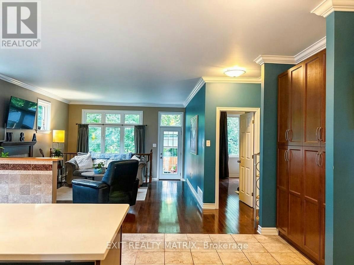 114 Giroux Street, Limoges, ON, K0A 2M0 - 7