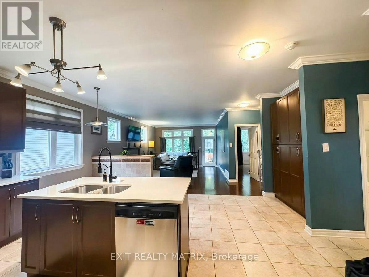 114 Giroux Street, Limoges, ON, K0A 2M0 - 6