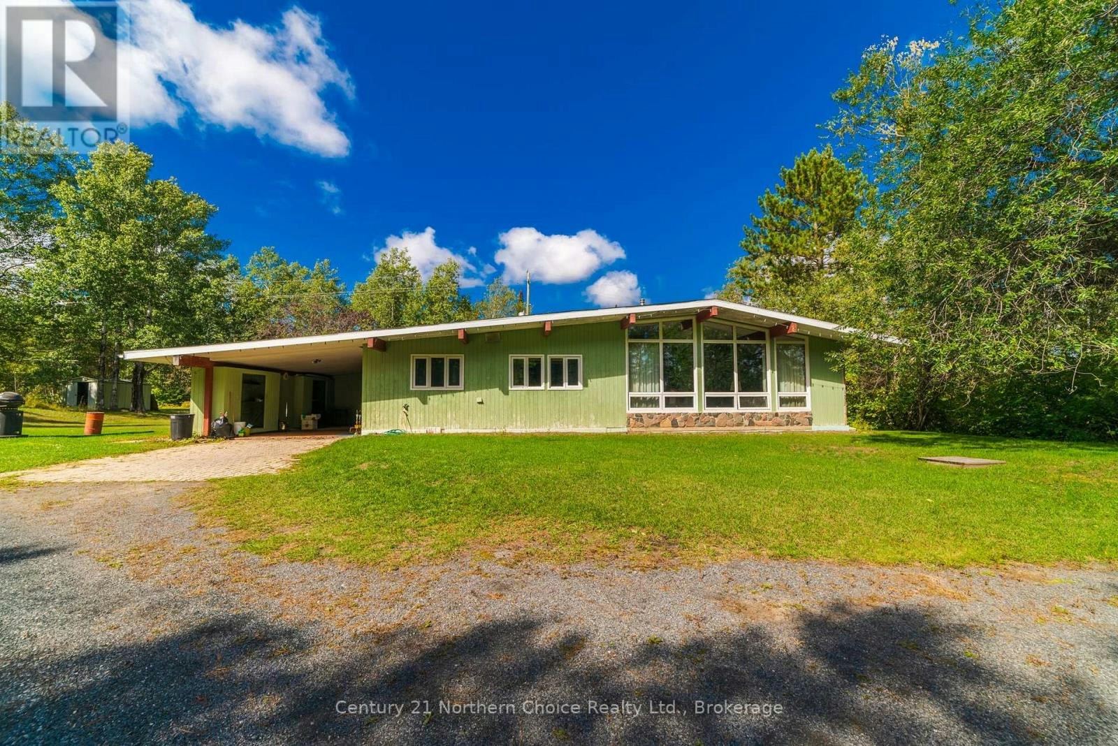 15 Parmeter Road, Kenora, ON, P9N 3X4