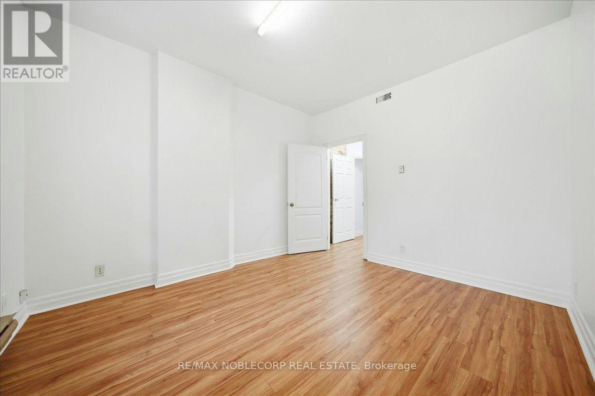 1-96 Granby Street, Toronto, ON, M5B 1J1 - 20