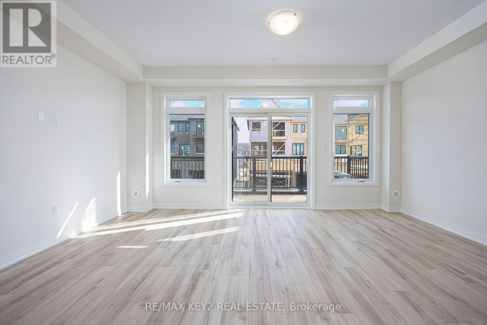 2645 Apricot Lane, Pickering, ON, L1X 0M3 - 8