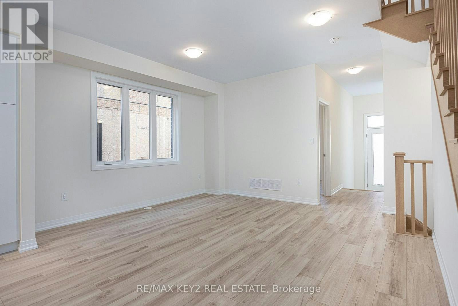 2645 Apricot Lane, Pickering, ON, L1X 0M3 - 4