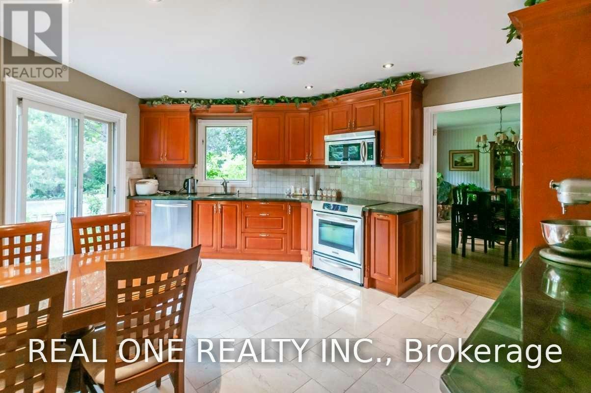125 Briarwood Road, Markham, ON, L3R 2X1 - 13
