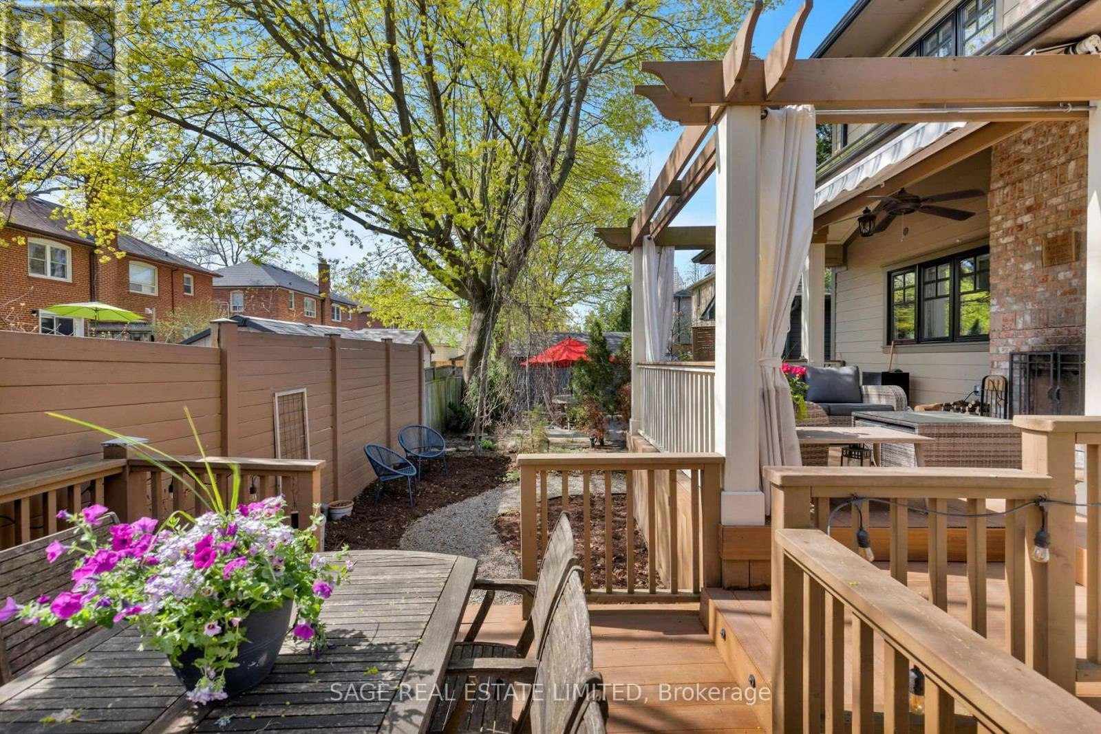 39 Loyalist Road, Toronto, ON, M9A 3P2 - 11