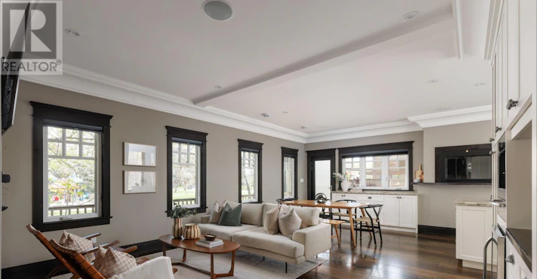 39 Loyalist Road, Toronto, ON, M9A 3P2 - 4