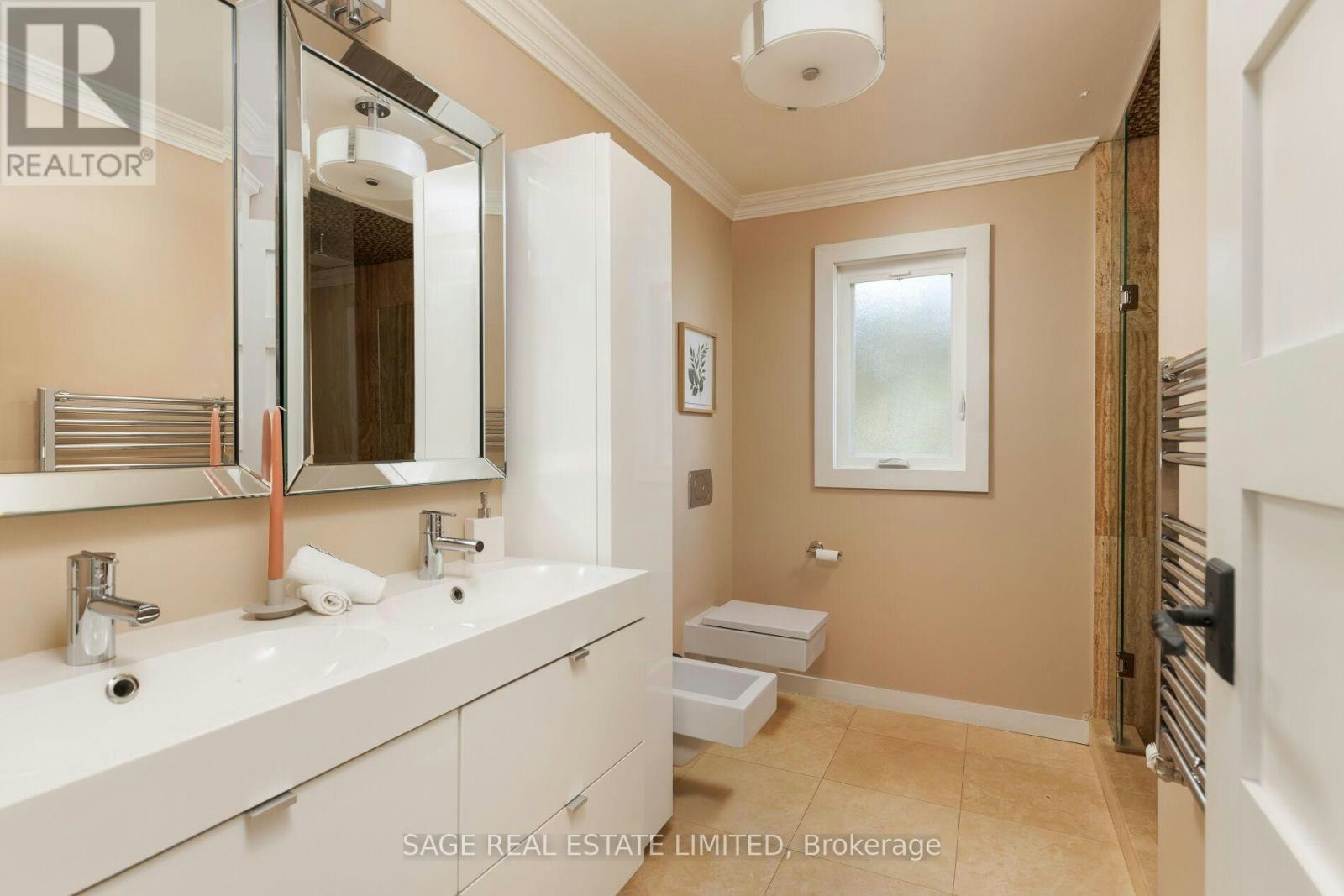 39 Loyalist Road, Toronto, ON, M9A 3P2 - 23