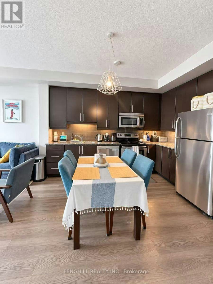 3410-33 Bay Street, Toronto, ON, M5J 2Z3 - 3