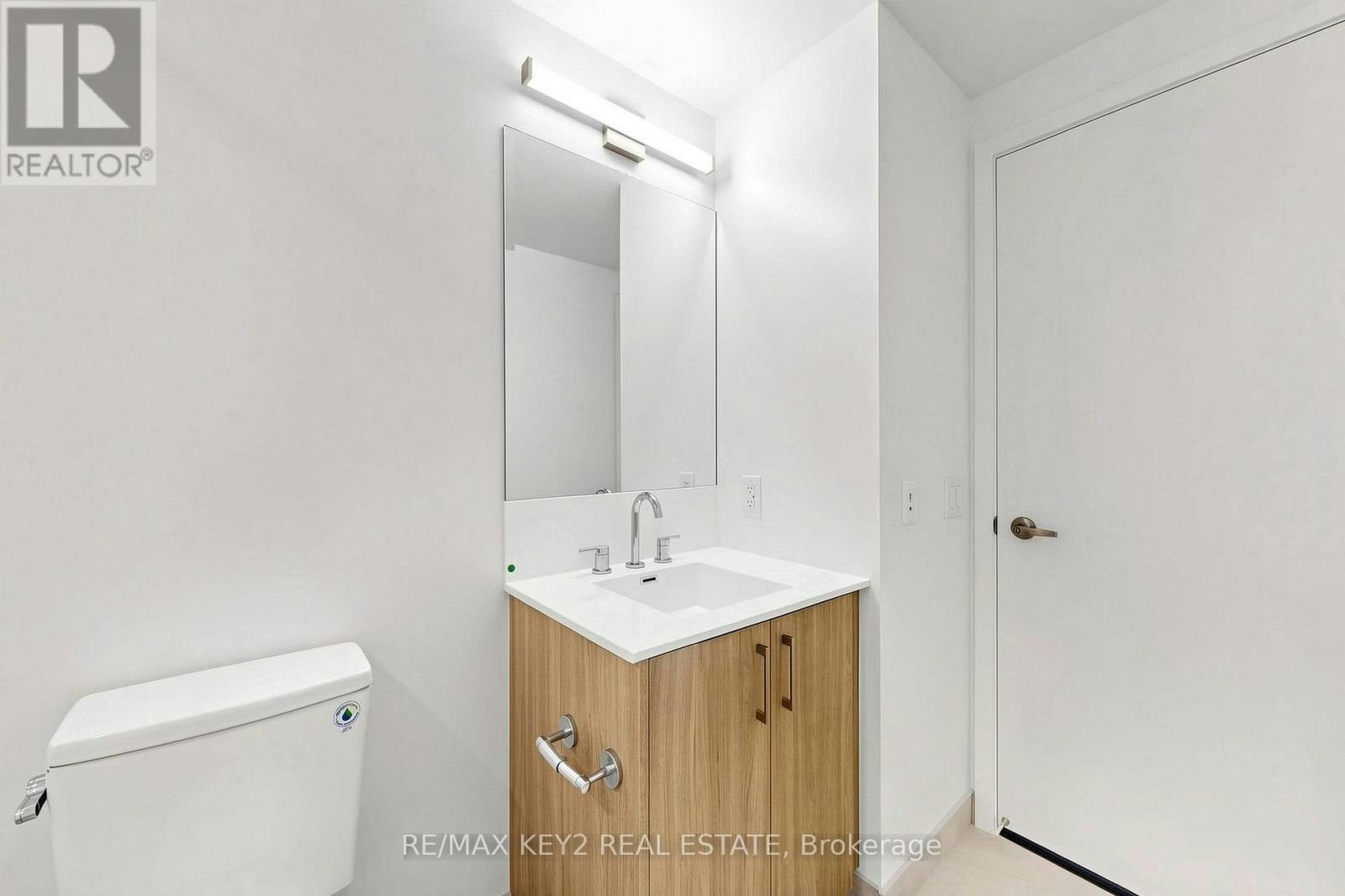2219-4010 Eglinton Avenue W, Toronto, ON, M9A 0G5 - 15