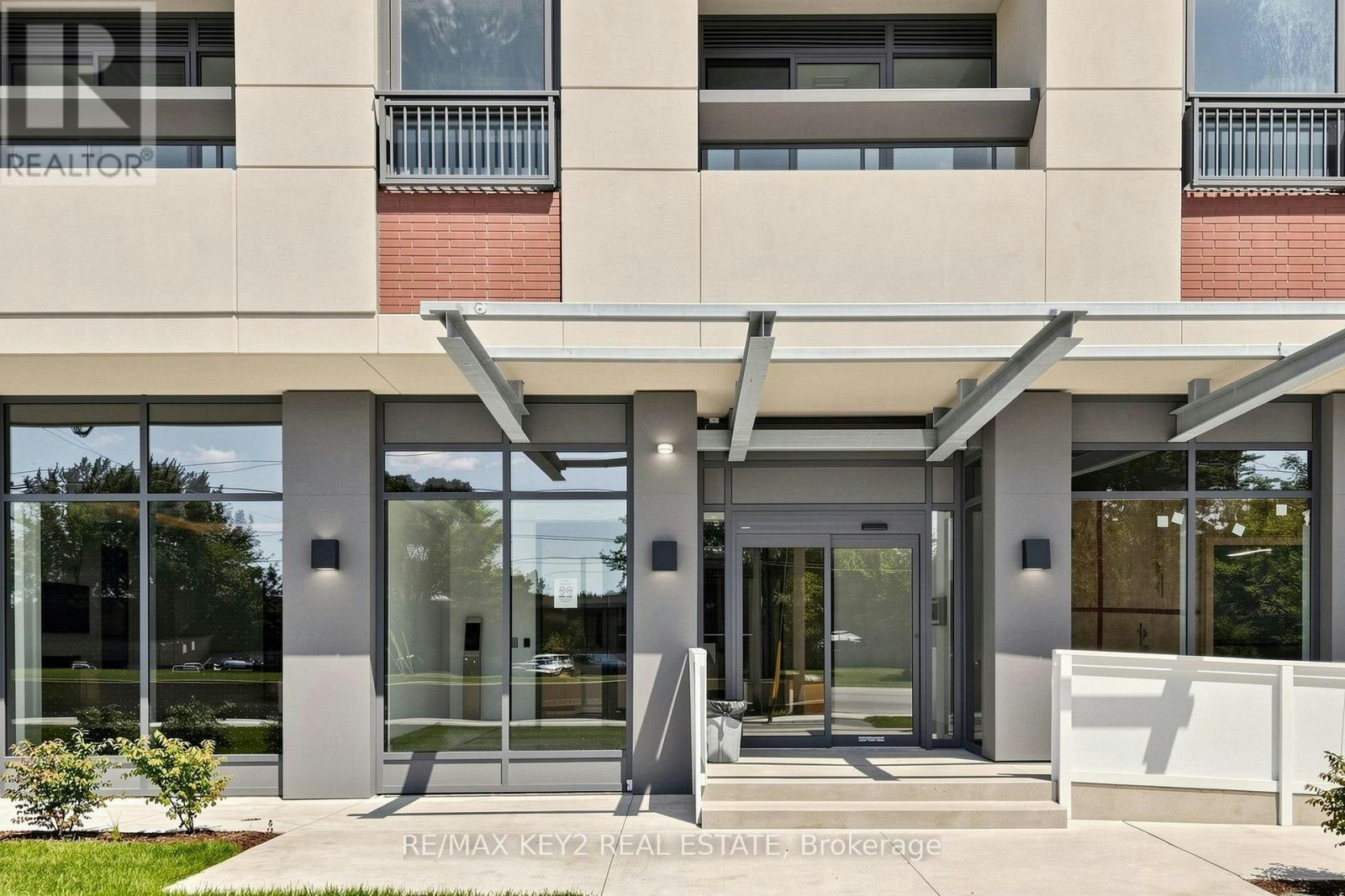 2219-4010 Eglinton Avenue W, Toronto, ON, M9A 0G5 - 2