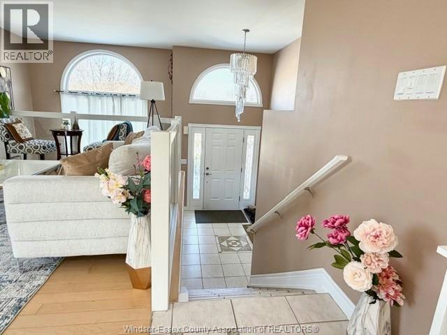 569 Sarah Court, Windsor, ON, N9G 2Y8 - 3