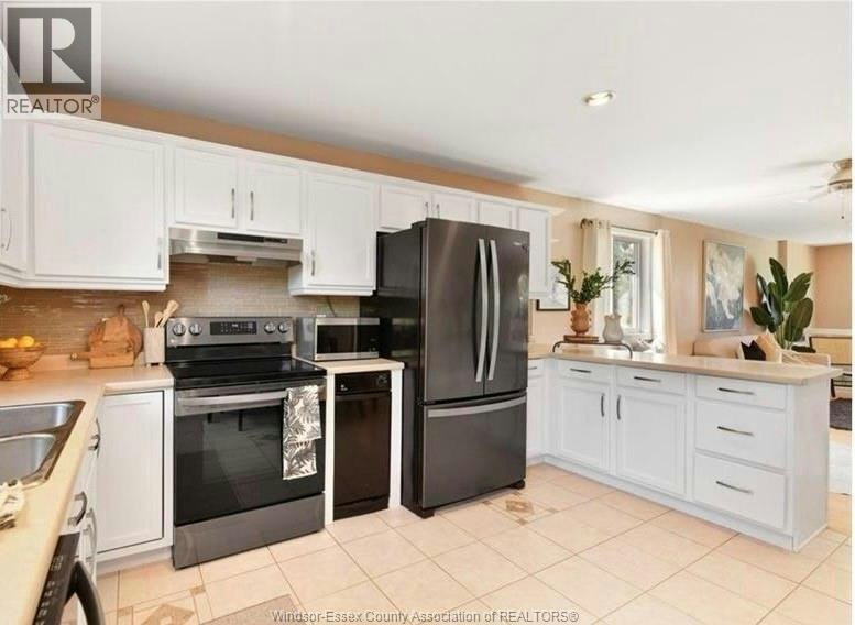 569 Sarah Court, Windsor, ON, N9G 2Y8 - 8