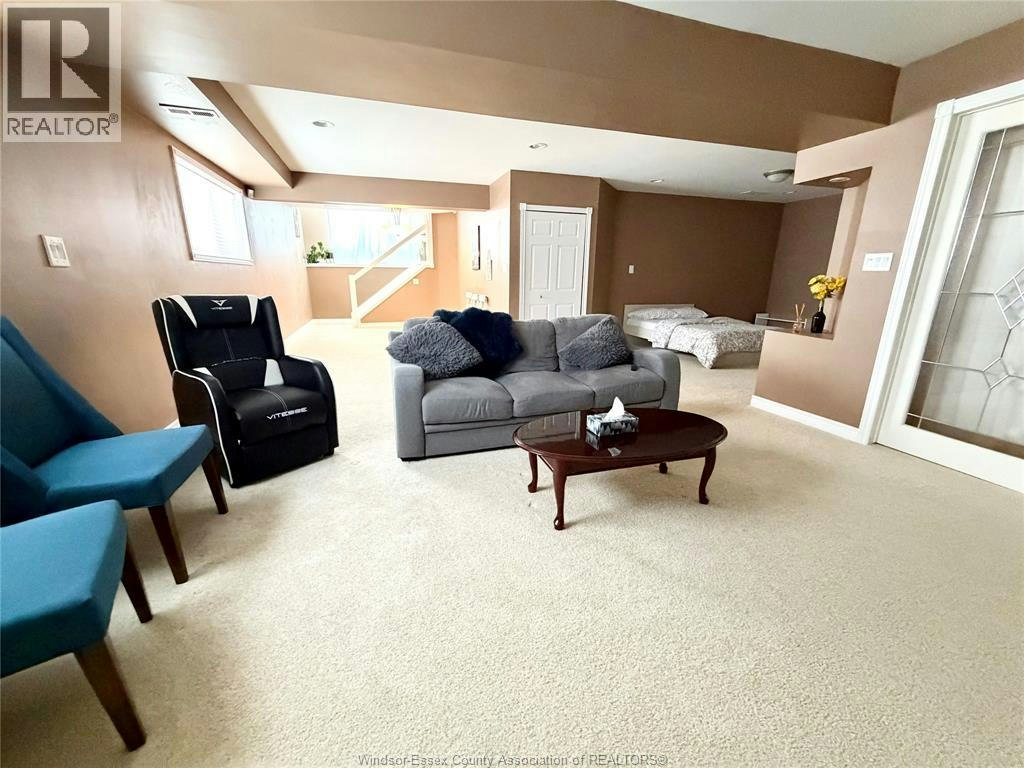 569 Sarah Court, Windsor, ON, N9G 2Y8 - 19