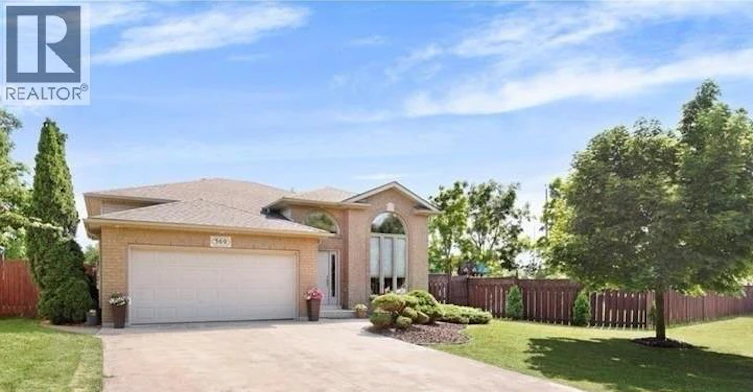 569 Sarah Court, Windsor, ON, N9G 2Y8