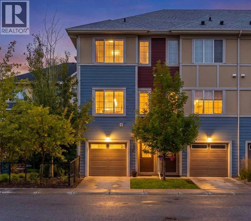 304 Marquis Lane SE, Calgary, AB, T3M 2G8