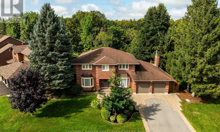 27 Hampel Crescent