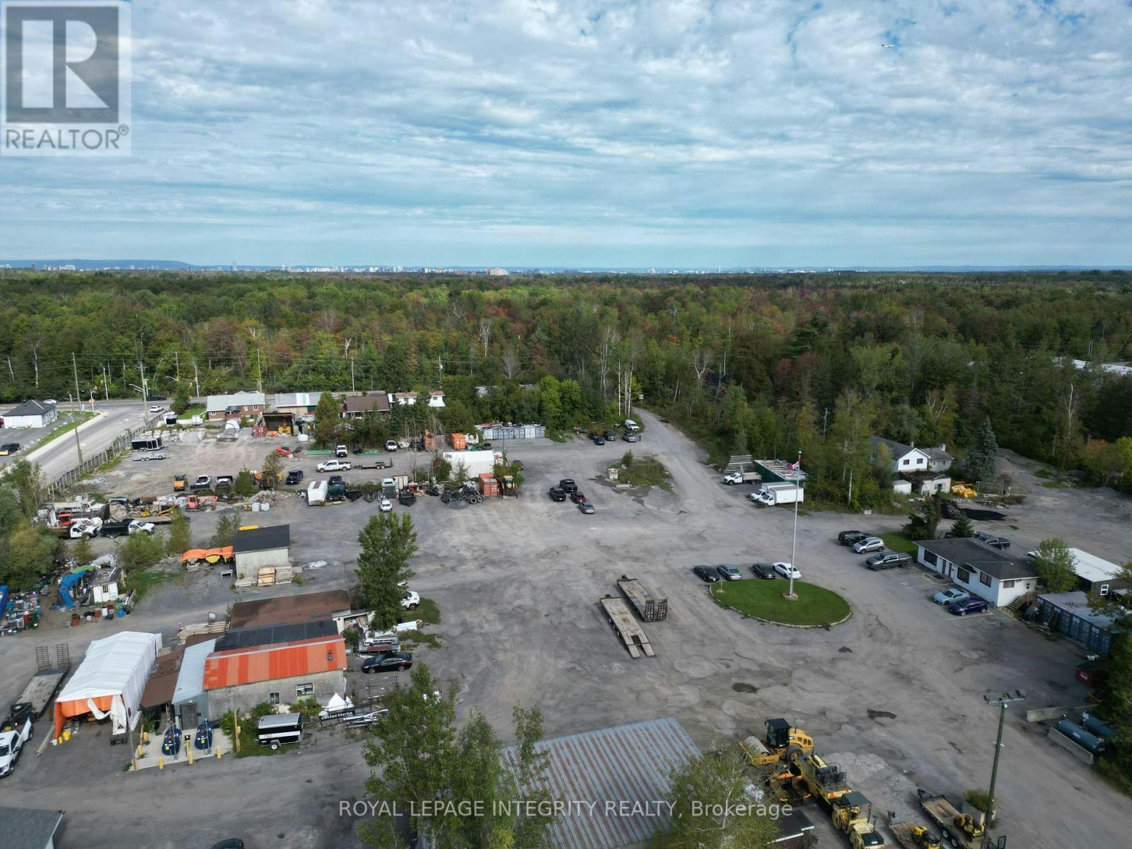 1-2538 Leitrim Road, Ottawa, ON, K1T 3V3 - 14