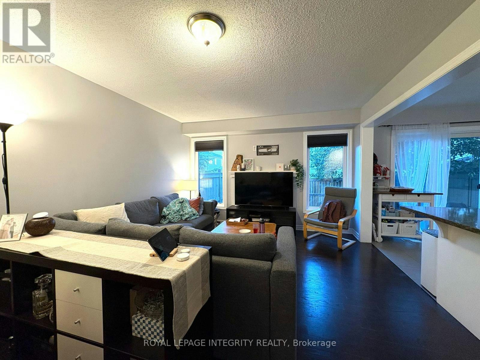 786 Maloja Way, Ottawa, ON, K2S 0V5 - 10