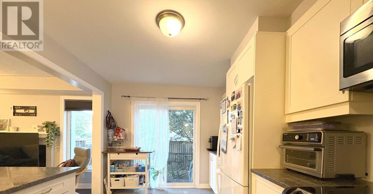 786 Maloja Way, Ottawa, ON, K2S 0V5 - 4