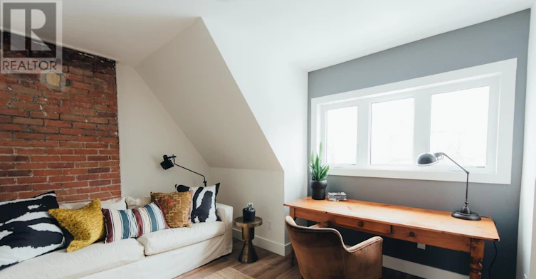 UPPER-83 Ingham Avenue, Toronto, ON, M4K 2W8 - 11