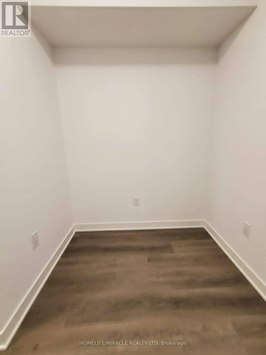 308-36 Zorra Street, Toronto, ON, M8Z 1R7 - 3