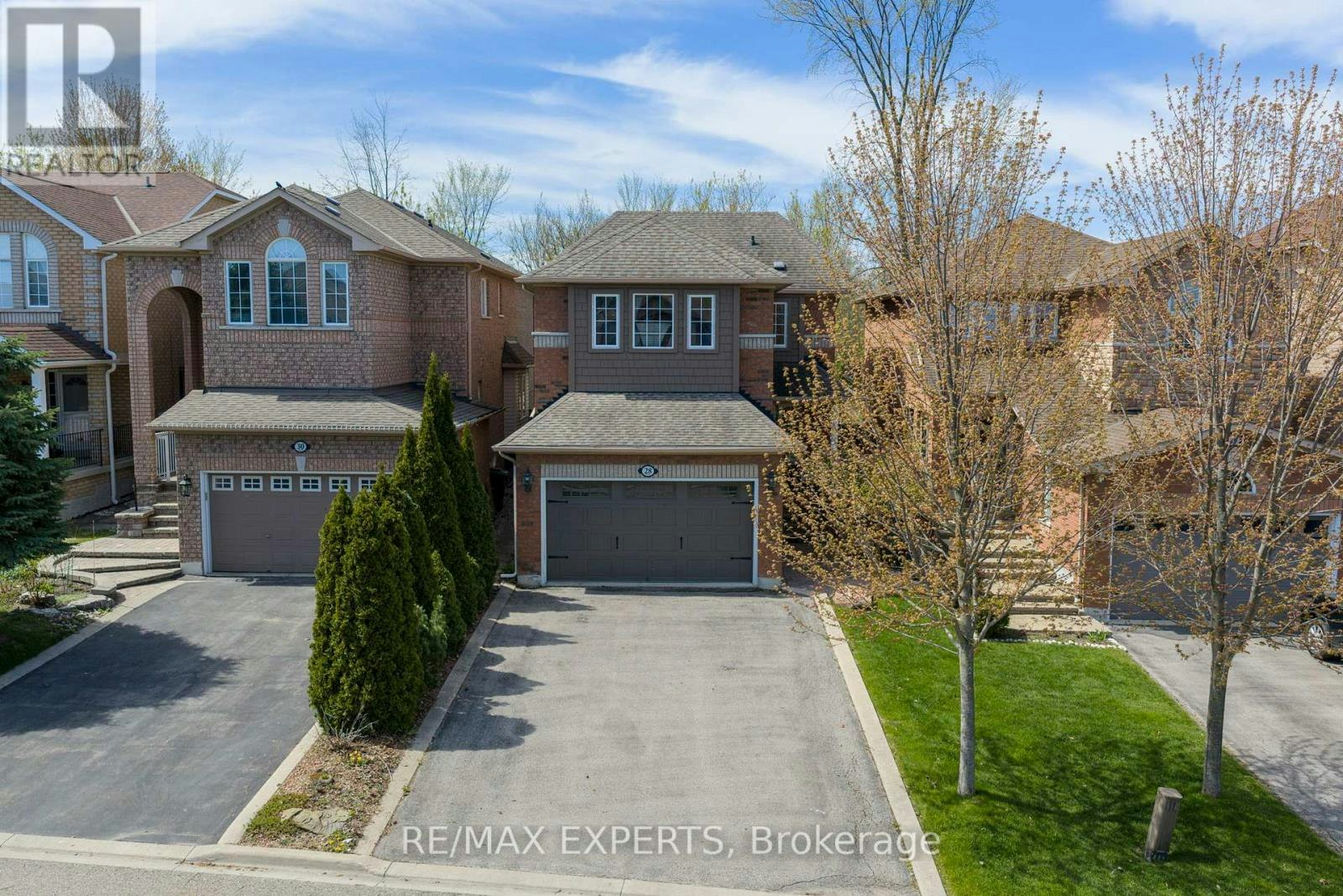 28 Crestridge Drive, Caledon, ON, L7E 2T7 - 2